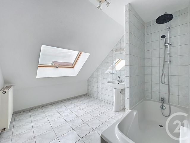 Maison &agrave; louer - 5 pi&egrave;ces - 95,69 m2 - Bavans - 25 - FRANCHE-COMTE