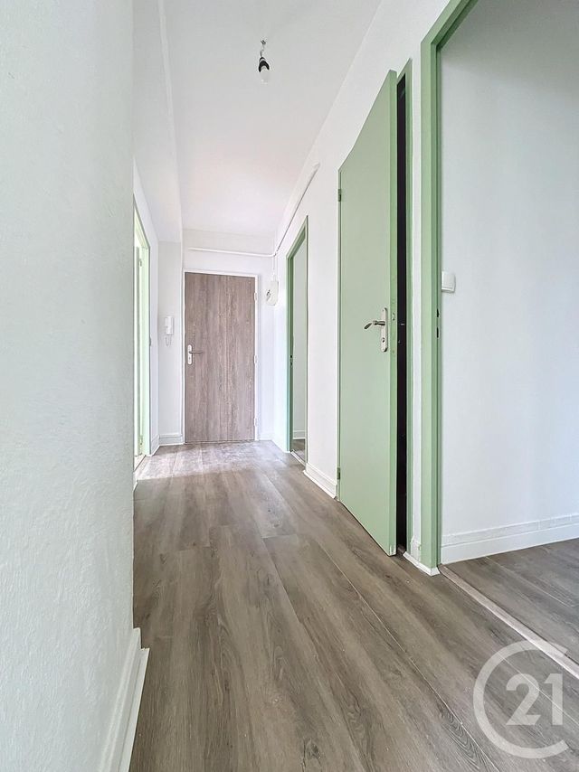 Appartement F3 &agrave; louer - 3 pi&egrave;ces - 55 m2 - Montbeliard - 25 - FRANCHE-COMTE