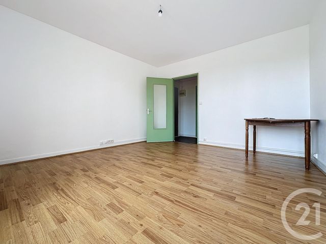 Appartement F3 &agrave; louer - 3 pi&egrave;ces - 55 m2 - Montbeliard - 25 - FRANCHE-COMTE