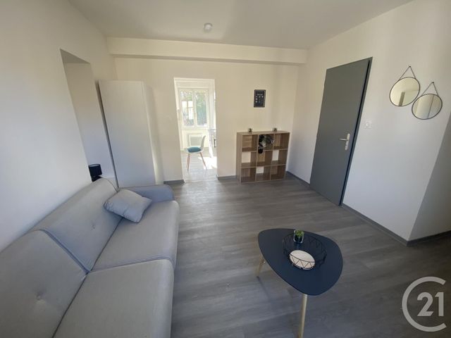 Appartement Studio &agrave; louer - 1 pi&egrave;ce - 24 m2 - Ste Suzanne - 25 - FRANCHE-COMTE