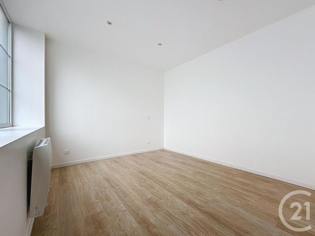 Appartement F3 &agrave; louer - 3 pi&egrave;ces - 58 m2 - Belfort - 90 - FRANCHE-COMTE