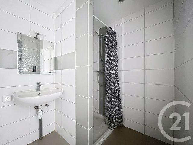 Appartement F2 &agrave; louer - 2 pi&egrave;ces - 48 m2 - Montbeliard - 25 - FRANCHE-COMTE