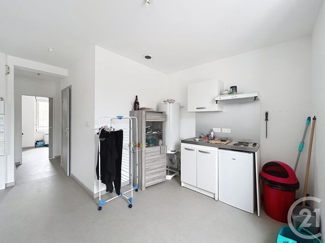 Appartement F2 &agrave; louer - 2 pi&egrave;ces - 48 m2 - Montbeliard - 25 - FRANCHE-COMTE