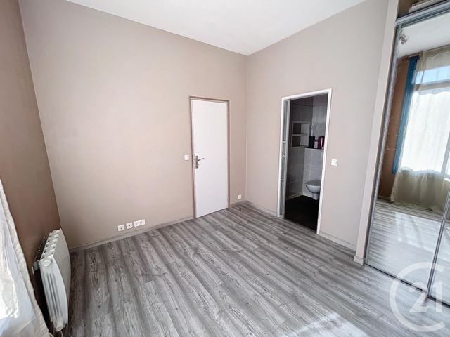 Appartement T2 &agrave; louer - 2 pi&egrave;ces - 30 m2 - Montbeliard - 25 - FRANCHE-COMTE