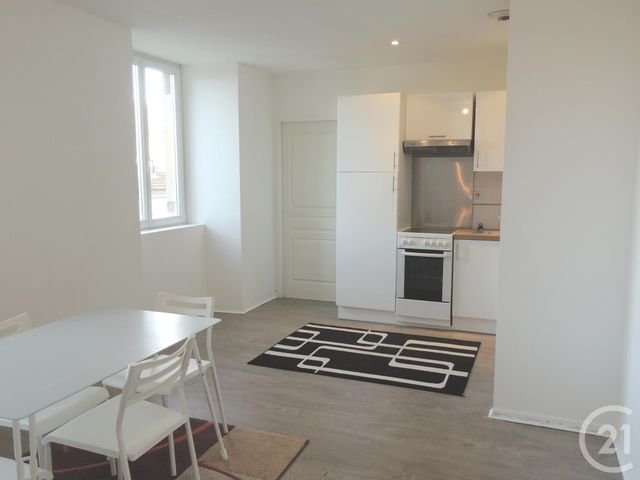 Appartement F2 &agrave; louer - 3 pi&egrave;ces - 40,98 m2 - Couthenans - 70 - FRANCHE-COMTE