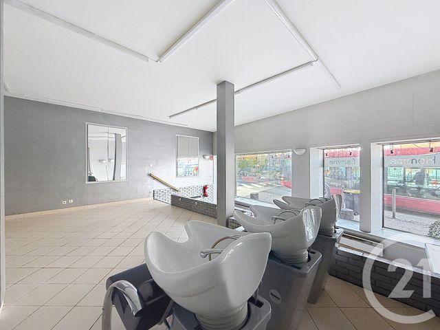 Appartement Local &agrave; louer - 3 pi&egrave;ces - 70 m2 - Audincourt - 25 - FRANCHE-COMTE