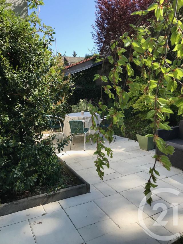 Appartement Chambre &agrave; louer - 2 pi&egrave;ces - 20 m2 - Audincourt - 25 - FRANCHE-COMTE