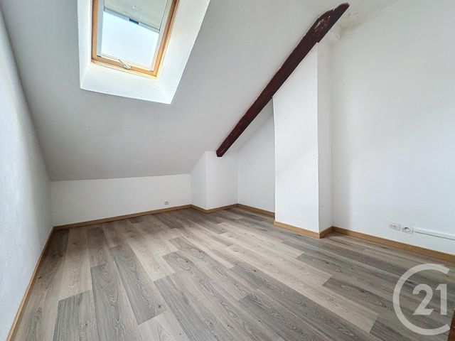 Appartement F6 &agrave; louer - 6 pi&egrave;ces - 130 m2 - Dampierre Les Bois - 25 - FRANCHE-COMTE