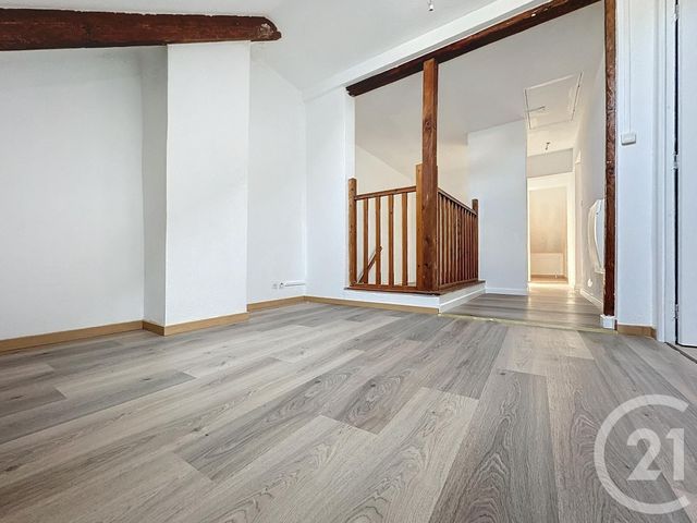 Appartement F6 &agrave; louer - 6 pi&egrave;ces - 130 m2 - Dampierre Les Bois - 25 - FRANCHE-COMTE