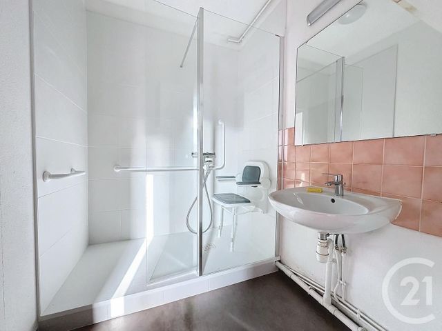 Appartement F1 &agrave; louer - 1 pi&egrave;ce - 30 m2 - Colombier Fontaine - 25 - FRANCHE-COMTE