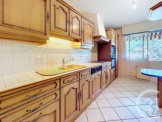 Appartement F4 &agrave; vendre - 4 pi&egrave;ces - 80,69 m2 - Montbeliard - 25 - FRANCHE-COMTE