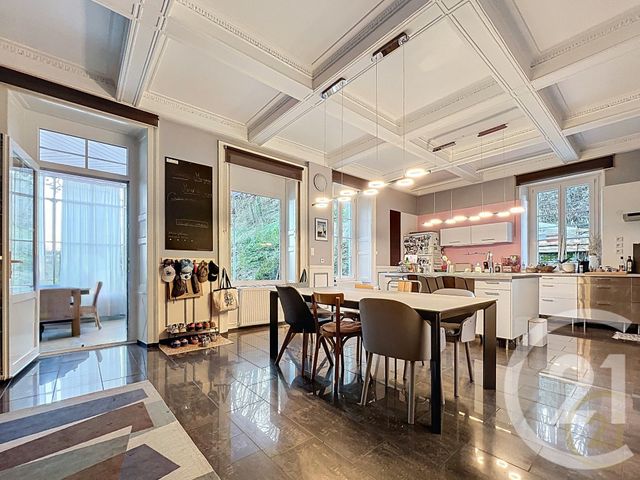 Appartement F5 &agrave; vendre - 5 pi&egrave;ces - 170,90 m2 - Valentigney - 25 - FRANCHE-COMTE