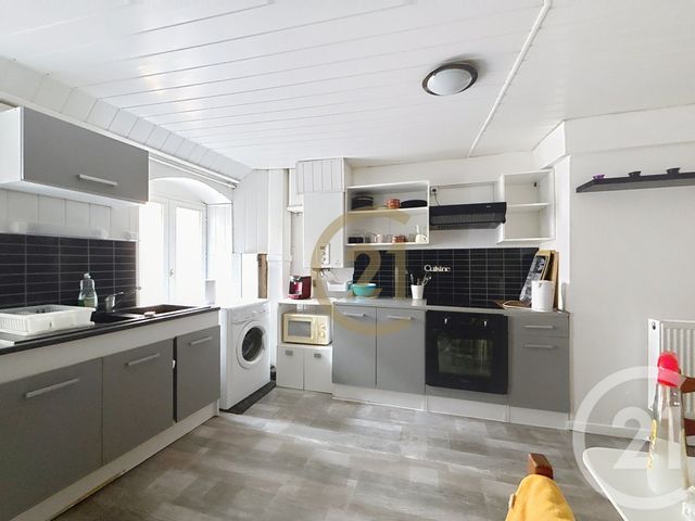 Appartement F2 &agrave; louer - 2 pi&egrave;ces - 53,70 m2 - Montbeliard - 25 - FRANCHE-COMTE