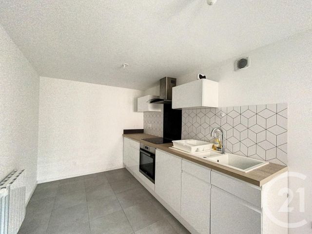 Appartement F2 &agrave; louer - 2 pi&egrave;ces - 55 m2 - Montbeliard - 25 - FRANCHE-COMTE