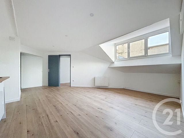 Appartement F2 &agrave; louer - 2 pi&egrave;ces - 50,91 m2 - Sochaux - 25 - FRANCHE-COMTE