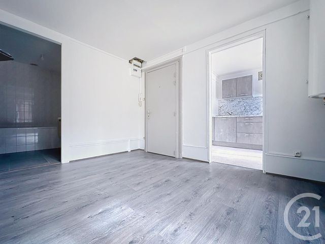 Appartement F2 &agrave; louer - 2 pi&egrave;ces - 58 m2 - Montbeliard - 25 - FRANCHE-COMTE