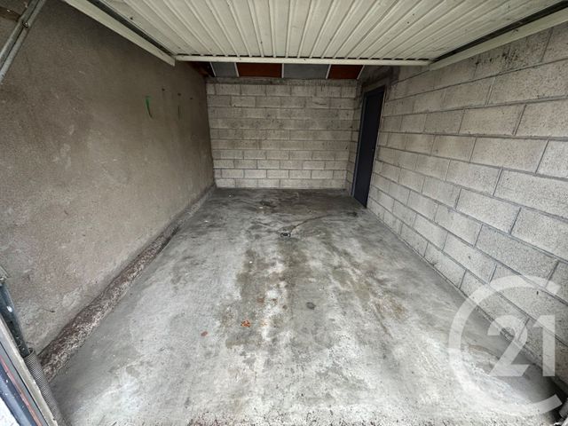Parking &agrave; louer - 12 m2 - Audincourt - 25 - FRANCHE-COMTE