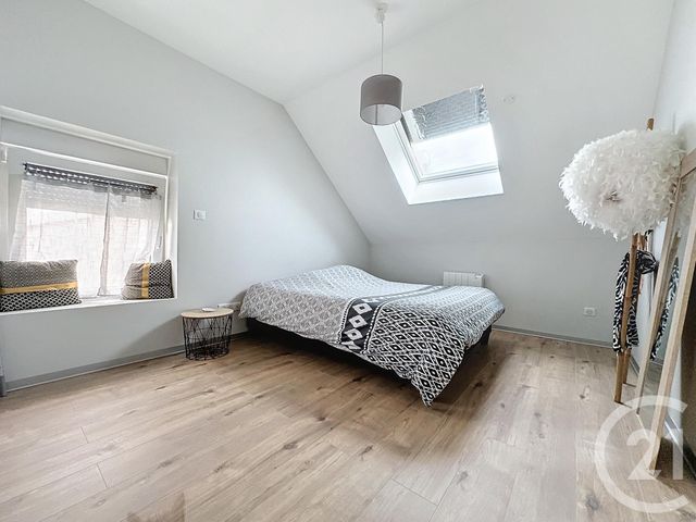 Appartement F3 &agrave; louer - 3 pi&egrave;ces - 80 m2 - Etupes - 25 - FRANCHE-COMTE