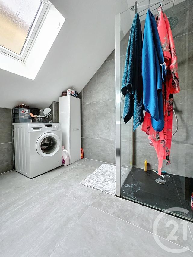 Appartement F3 &agrave; louer - 3 pi&egrave;ces - 80 m2 - Etupes - 25 - FRANCHE-COMTE