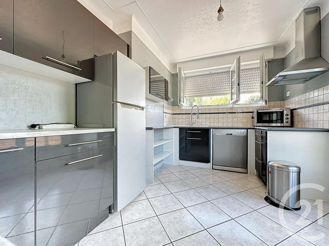 Maison &agrave; louer - 5 pi&egrave;ces - 100 m2 - Fesches Le Chatel - 25 - FRANCHE-COMTE