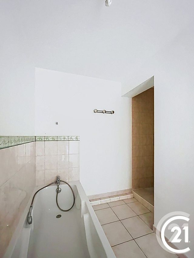 Appartement F5 &agrave; vendre - 5 pi&egrave;ces - 97,20 m2 - Dasle - 25 - FRANCHE-COMTE