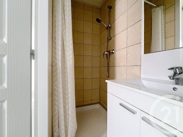 Appartement F2 &agrave; louer - 2 pi&egrave;ces - 35,40 m2 - Montbeliard - 25 - FRANCHE-COMTE