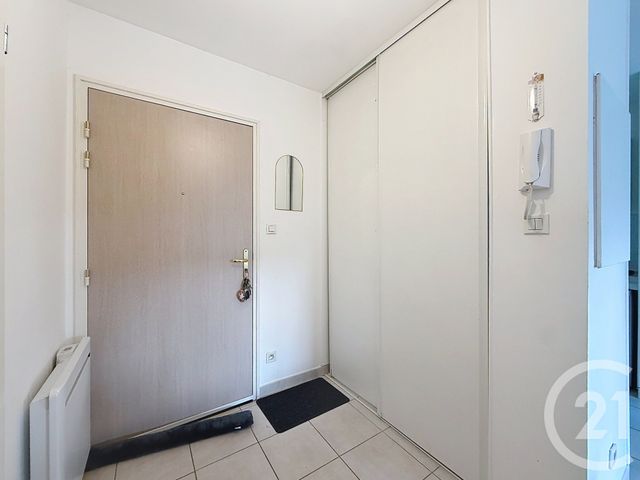 Appartement F2 &agrave; louer - 2 pi&egrave;ces - 33,32 m2 - Ste Suzanne - 25 - FRANCHE-COMTE
