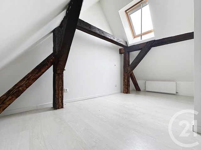 Appartement F3 &agrave; louer - 3 pi&egrave;ces - 58 m2 - Delle - 90 - FRANCHE-COMTE