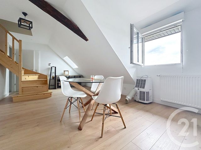 Appartement F3 &agrave; louer - 3 pi&egrave;ces - 58 m2 - Delle - 90 - FRANCHE-COMTE