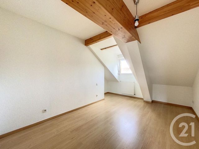 Appartement F4 &agrave; louer - 4 pi&egrave;ces - 80,60 m2 - Voujeaucourt - 25 - FRANCHE-COMTE