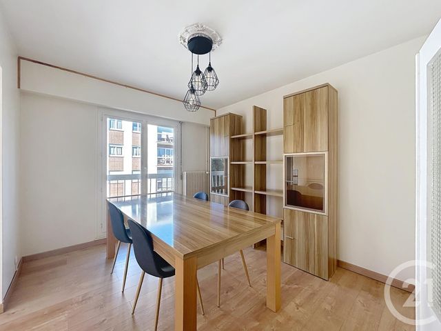 Appartement F2 &agrave; louer - 3 pi&egrave;ces - 66,59 m2 - Montbeliard - 25 - FRANCHE-COMTE
