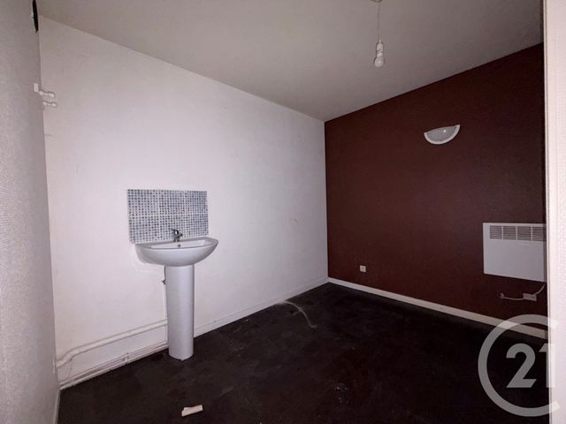 Appartement Local &agrave; louer - 4 pi&egrave;ces - 80 m2 - Sochaux - 25 - FRANCHE-COMTE