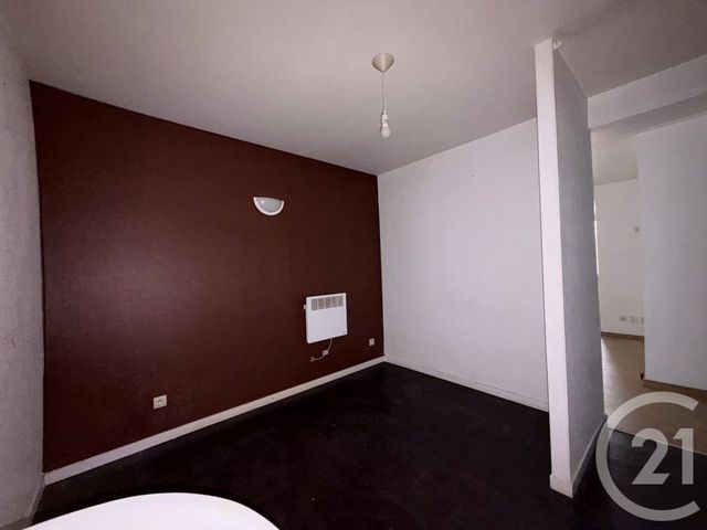 Appartement Local &agrave; louer - 4 pi&egrave;ces - 80 m2 - Sochaux - 25 - FRANCHE-COMTE