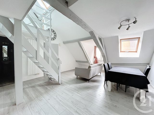 Appartement F2 &agrave; louer - 2 pi&egrave;ces - 55 m2 - Montbeliard - 25 - FRANCHE-COMTE