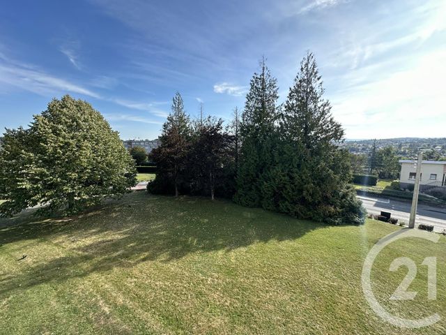 Appartement F4 &agrave; louer - 4 pi&egrave;ces - 70 m2 - Bethoncourt - 25 - FRANCHE-COMTE