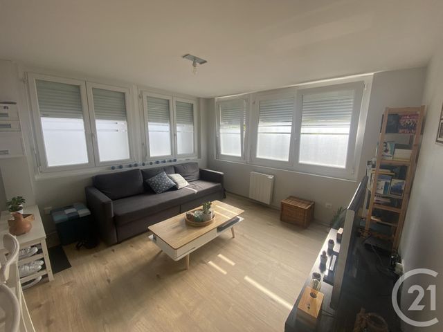 Appartement F2 &agrave; louer - 2 pi&egrave;ces - 45 m2 - Exincourt - 25 - FRANCHE-COMTE