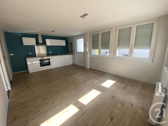 Appartement F2 &agrave; louer - 2 pi&egrave;ces - 45 m2 - Exincourt - 25 - FRANCHE-COMTE