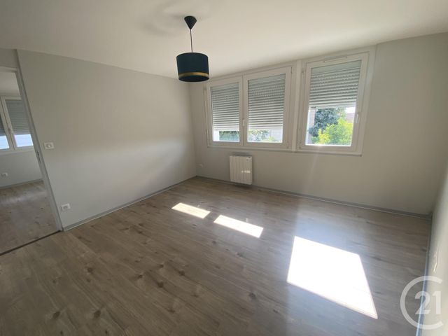 Appartement F2 &agrave; louer - 2 pi&egrave;ces - 45 m2 - Exincourt - 25 - FRANCHE-COMTE
