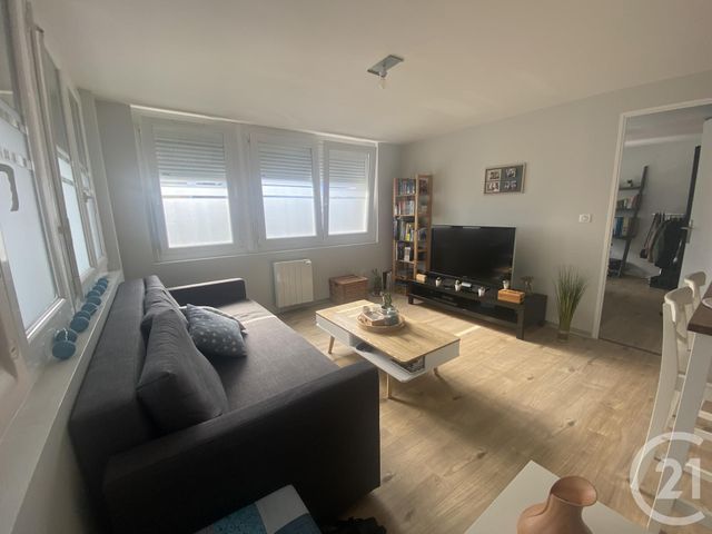 Appartement F2 &agrave; louer - 2 pi&egrave;ces - 45 m2 - Exincourt - 25 - FRANCHE-COMTE