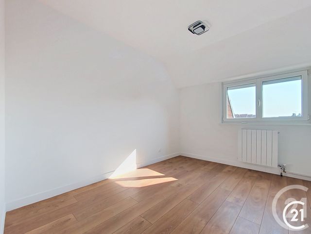 Appartement F6 &agrave; vendre - 6 pi&egrave;ces - 109,13 m2 - Montbeliard - 25 - FRANCHE-COMTE