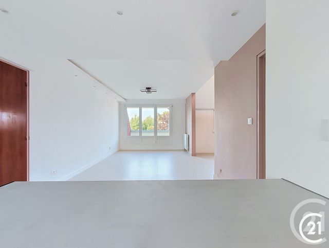Appartement F6 &agrave; vendre - 6 pi&egrave;ces - 109,13 m2 - Montbeliard - 25 - FRANCHE-COMTE