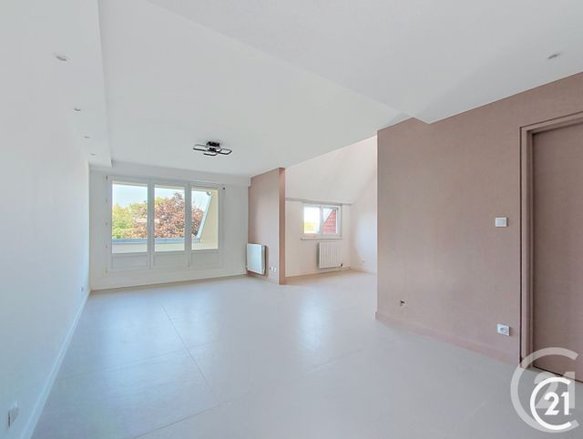 Appartement F6 &agrave; vendre - 6 pi&egrave;ces - 109,13 m2 - Montbeliard - 25 - FRANCHE-COMTE