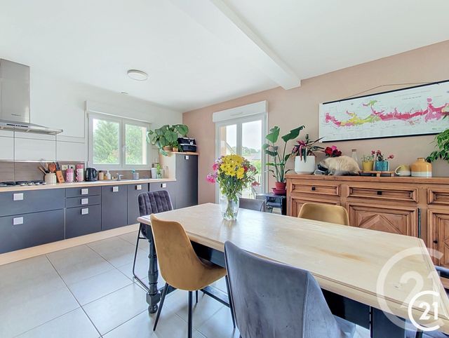 Appartement F5 &agrave; vendre - 5 pi&egrave;ces - 87,27 m2 - Voujeaucourt - 25 - FRANCHE-COMTE