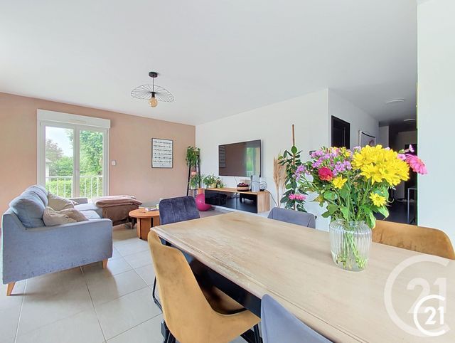 Appartement F5 &agrave; vendre - 5 pi&egrave;ces - 87,27 m2 - Voujeaucourt - 25 - FRANCHE-COMTE