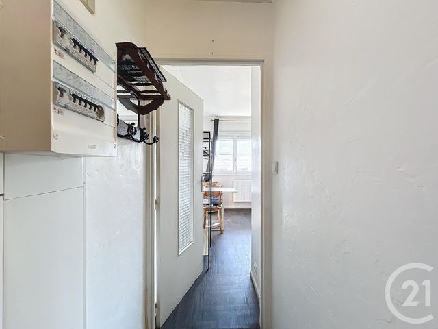 Appartement Studio &agrave; louer - 1 pi&egrave;ce - 16,86 m2 - Montbeliard - 25 - FRANCHE-COMTE