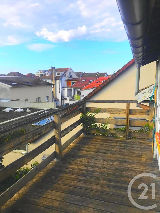 Appartement F5 &agrave; louer - 5 pi&egrave;ces - 85 m2 - Audincourt - 25 - FRANCHE-COMTE