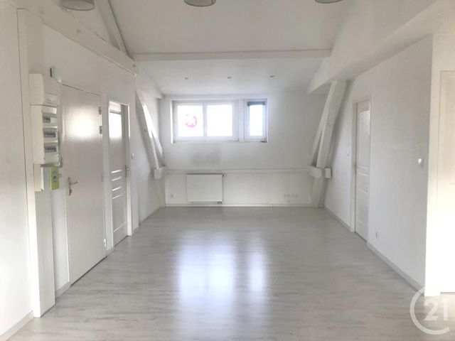 Appartement F5 &agrave; louer - 5 pi&egrave;ces - 85 m2 - Audincourt - 25 - FRANCHE-COMTE
