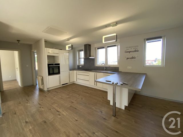 Maison &agrave; louer - 4 pi&egrave;ces - 85 m2 - Etupes - 25 - FRANCHE-COMTE