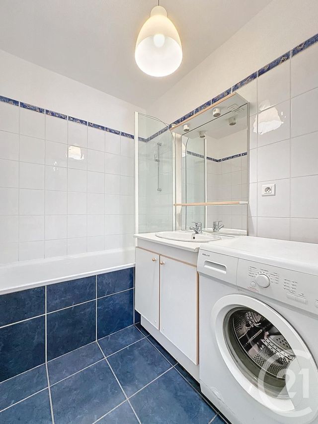 Appartement F2 &agrave; louer - 2 pi&egrave;ces - 45 m2 - Vieux Charmont - 25 - FRANCHE-COMTE