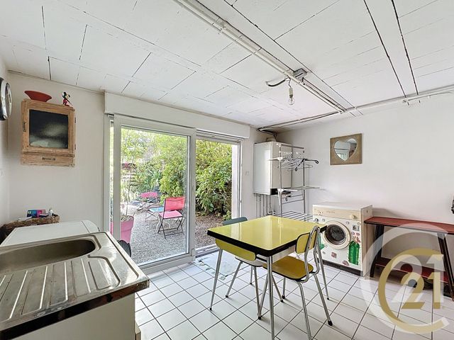 Appartement F4 &agrave; vendre - 5 pi&egrave;ces - 100,50 m2 - Montbeliard - 25 - FRANCHE-COMTE